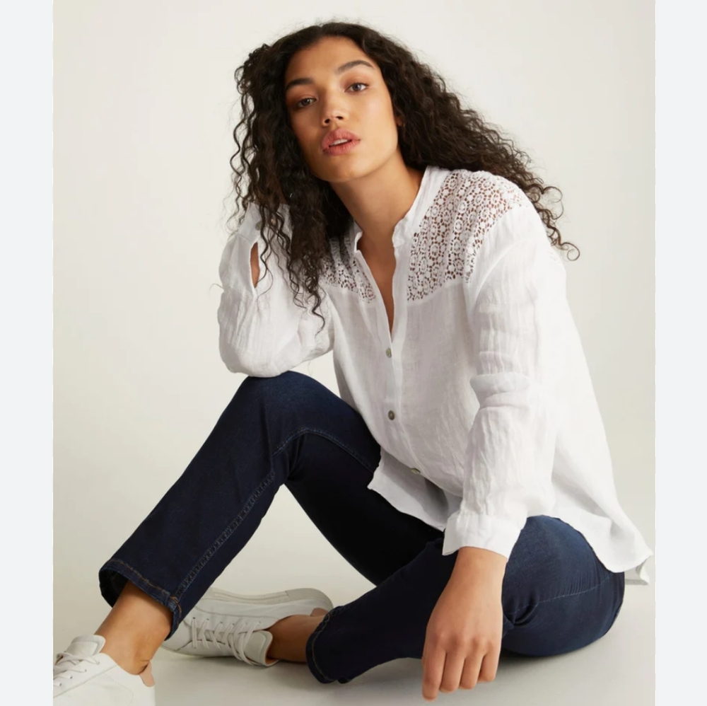 Fenn Wright Manson Women's White Linen Blouse with Lace Yole
